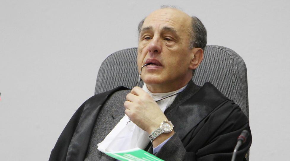 «Il Tribunale di Prato? Come un pugile suonato»