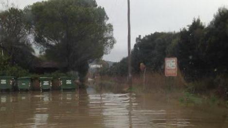 Esonda l’Alma, disagi al traffico e allagata la zona dei camping