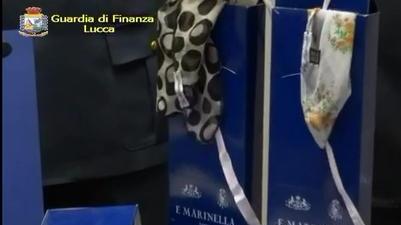 Le cravatte sequestrate dalla Guardia di finanza