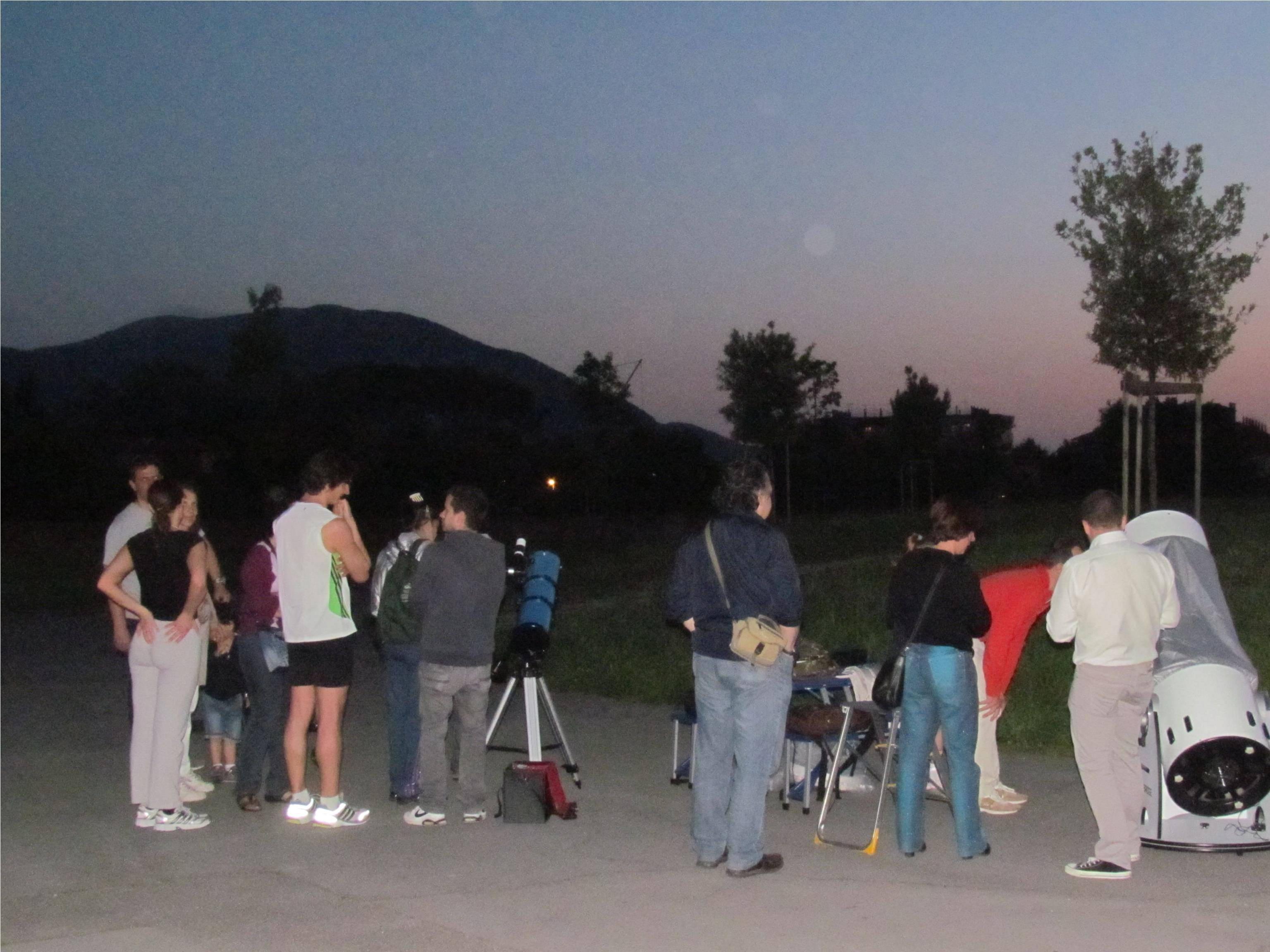 Un'osservazione degli Astrofili lucchesi