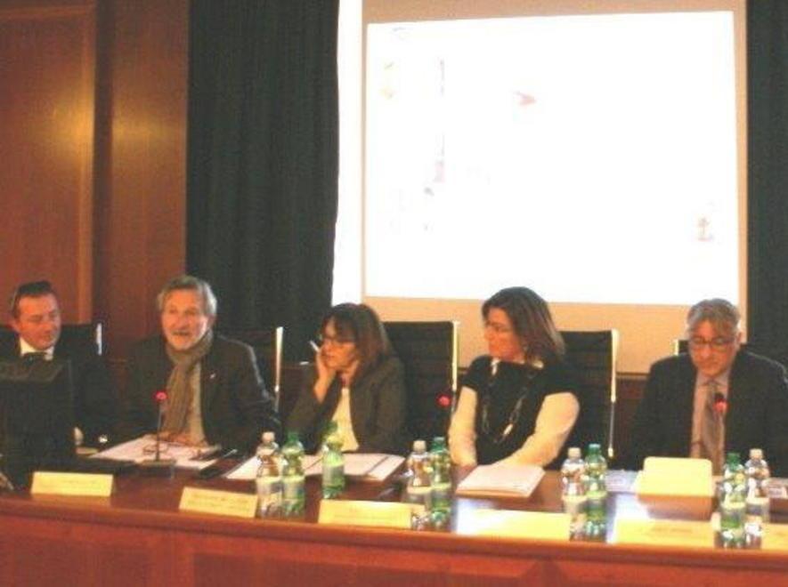 Tour operator francesi: “catturati” con l’aiuto di Sat 