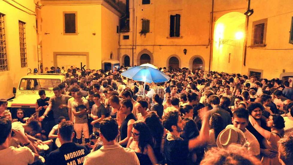I residenti anti-movida vogliono regole più ferree