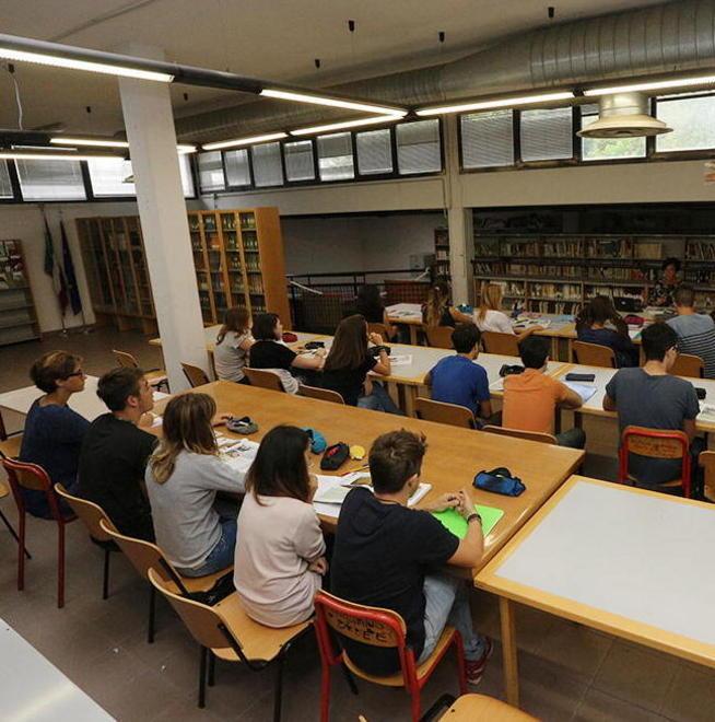 Scuola, scoppia l’emergenza aule parte l’appello del sindaco 