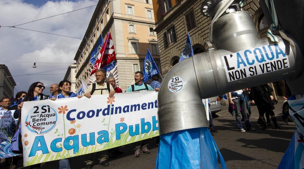 Comitati contro Acque Spa: «Propaganda con i bambini»