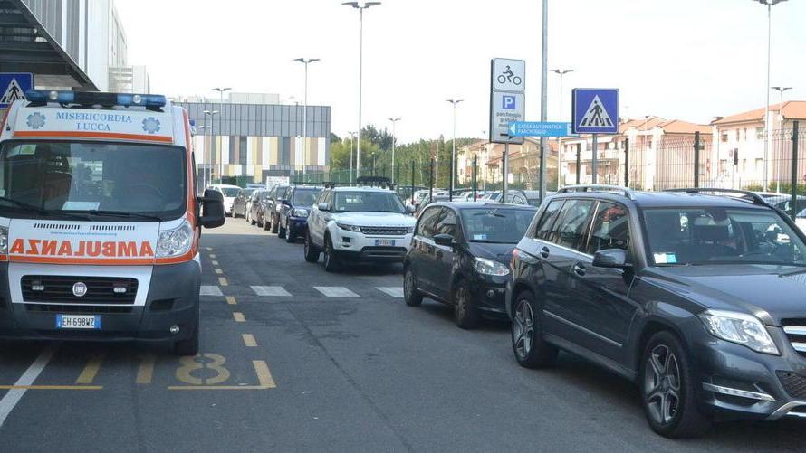 Autisti in rivolta per la sosta selvaggia