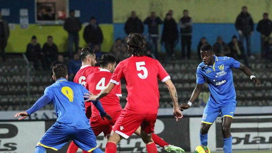 Carrarese cuor di leone pari che vale una vittoria