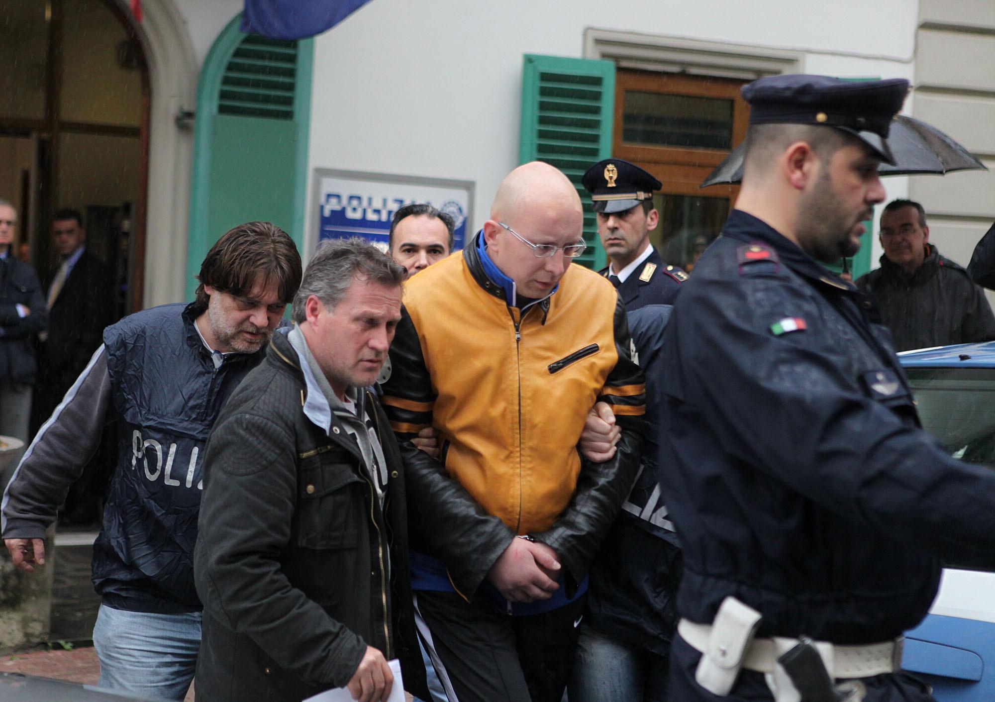 Gianluca Lotti subito dopo l'arresto