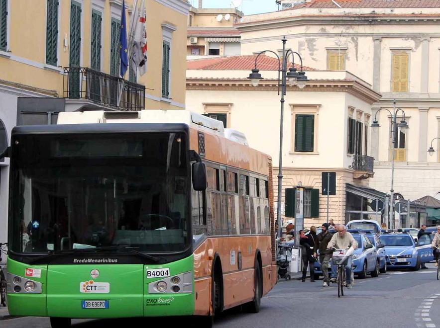 Anziani vittime preferite dei borseggiatori sui bus 