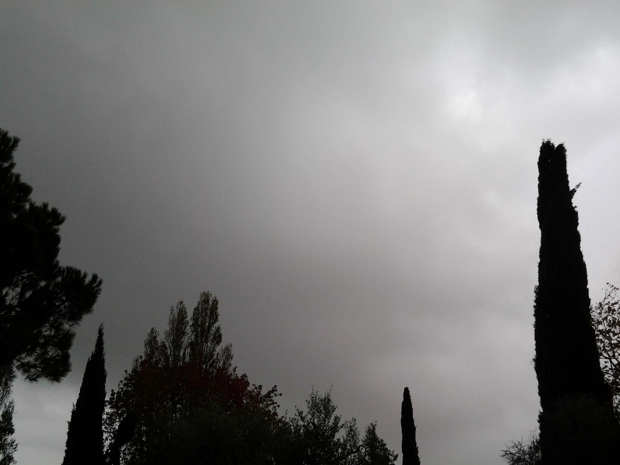 Cielo cupo e maltempo in zona Marsiliana (foto repertorio)