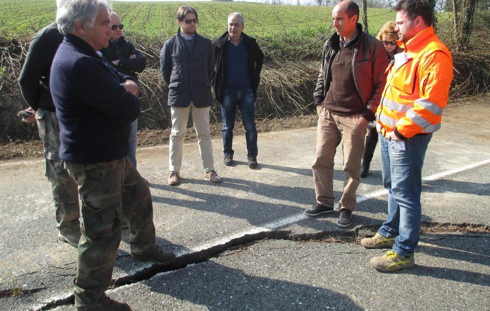 Via della Giunca, sopralluogo alla frana 