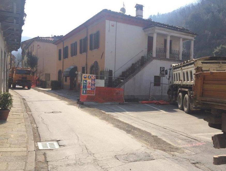 Ponte, partiti i lavori per rifare l’asfalto 
