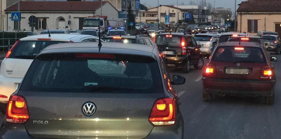 Pontedera: via Veneto, bocciata la viabilità sperimentale 