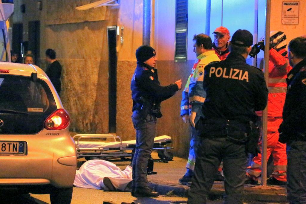 Le immagini del drammatico incestimento in via del Corallo