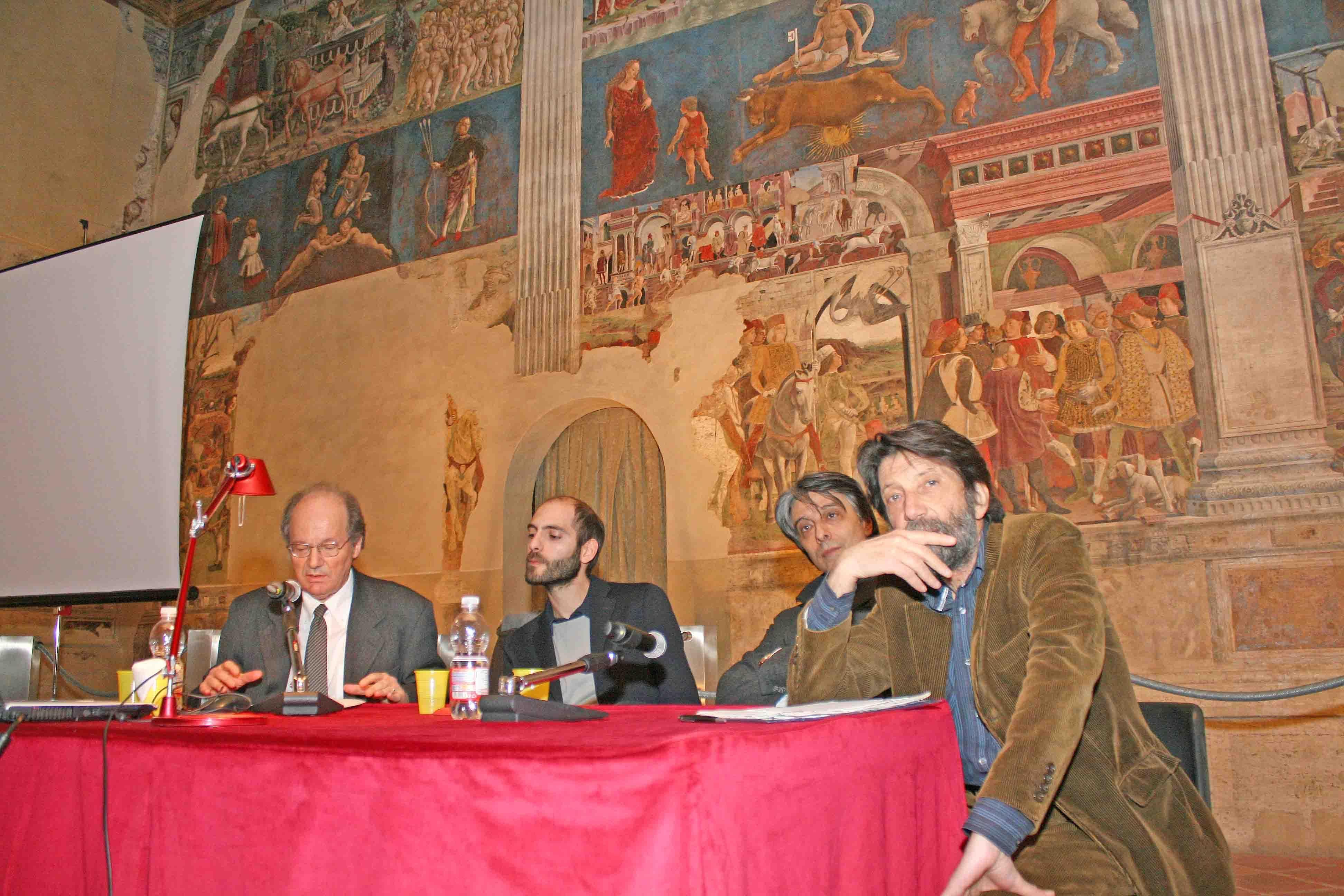 Un momento della presentazione del libro
