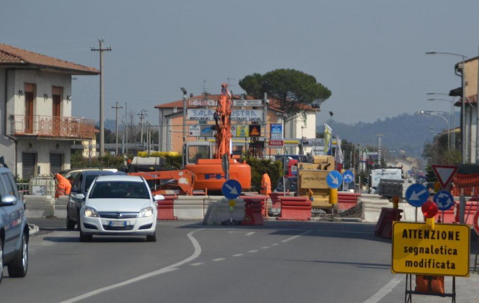 In funzione la rotatoria tra Pesciatina e Casalino 