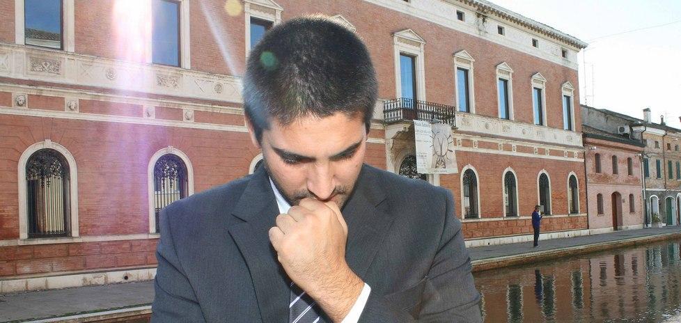 «Sindaco e giunta si dimettano» 