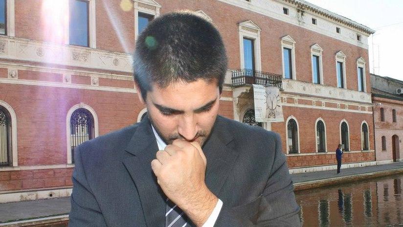«Sindaco e giunta si dimettano»