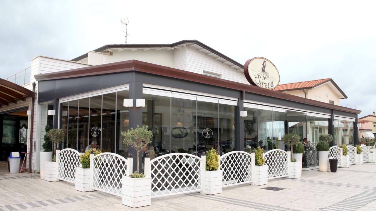 Il bar Sirena a Lido di Camaiore