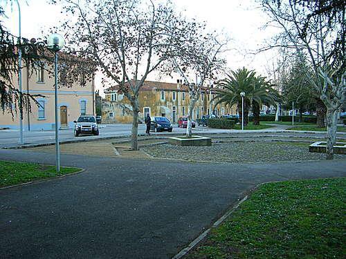 Alberese, piazza del Combattente