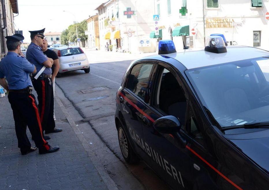 Un intervento dei carabinieri (foto d’archivio)