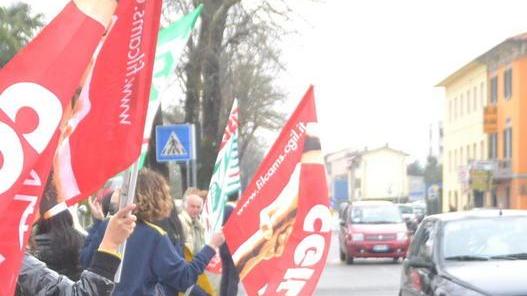 Scioperano i dipendenti del Mercatone Uno