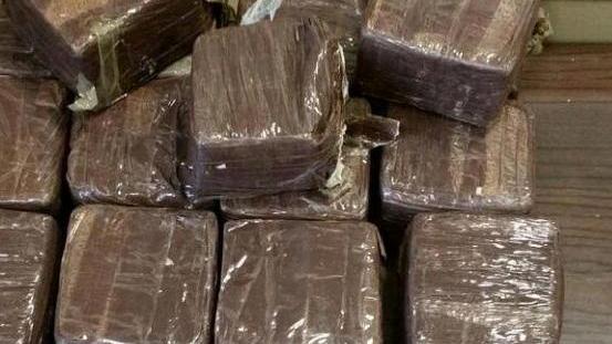 Da Livorno a Olbia con 40 chili di droga