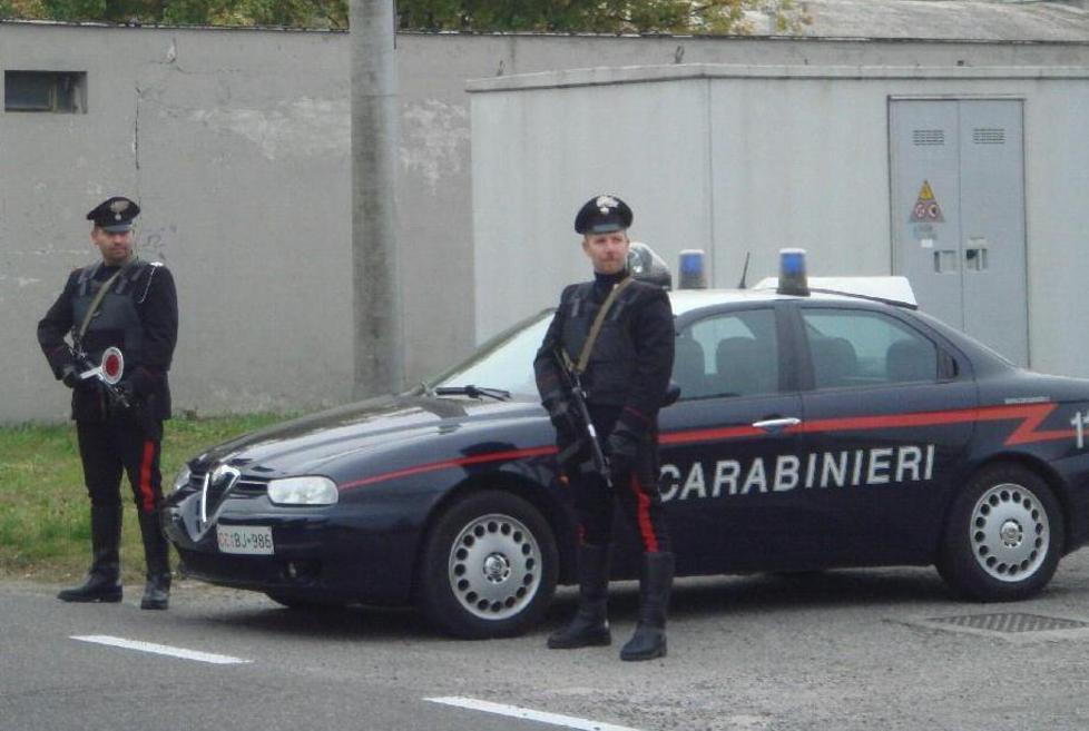 Ladri inseguiti per 20 chilometri 