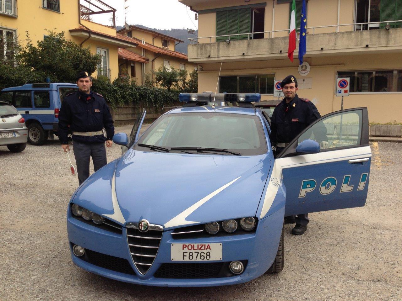 Unma volante del commissariato di Pescia