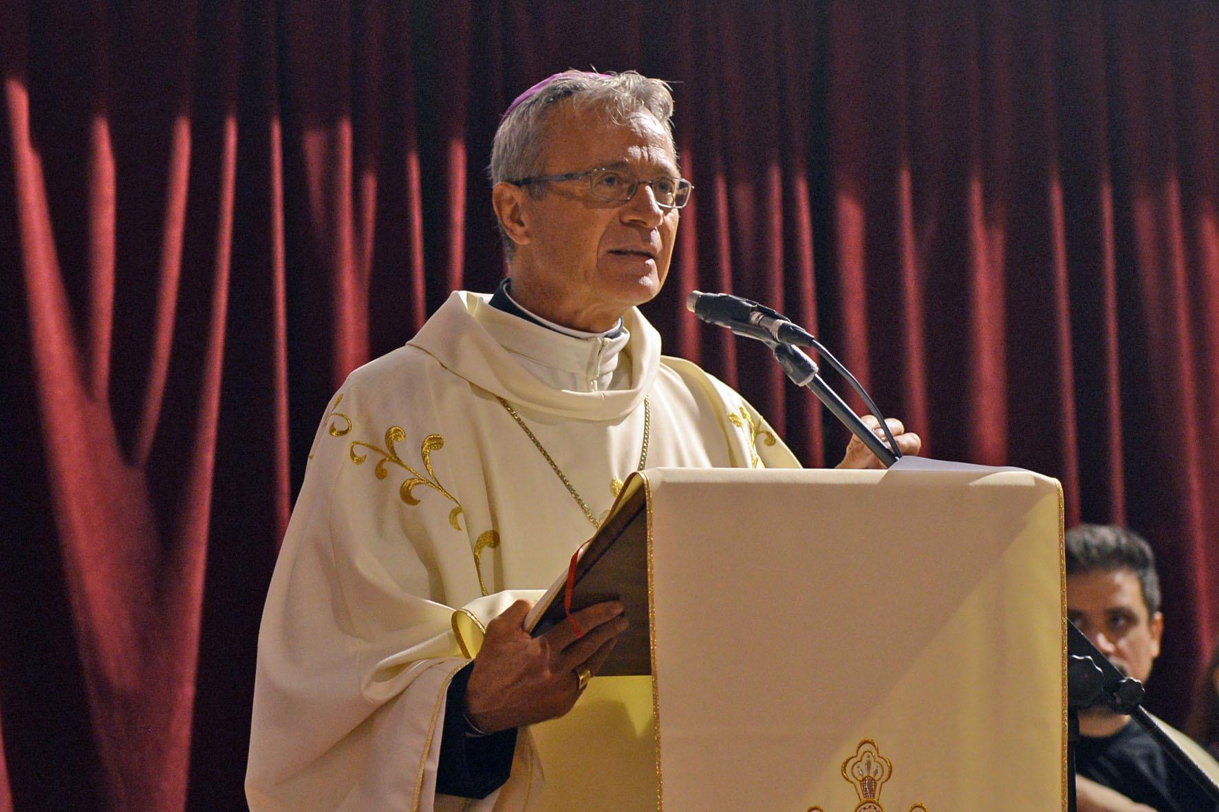 Il vescovo di Carpi monsignor Cavina