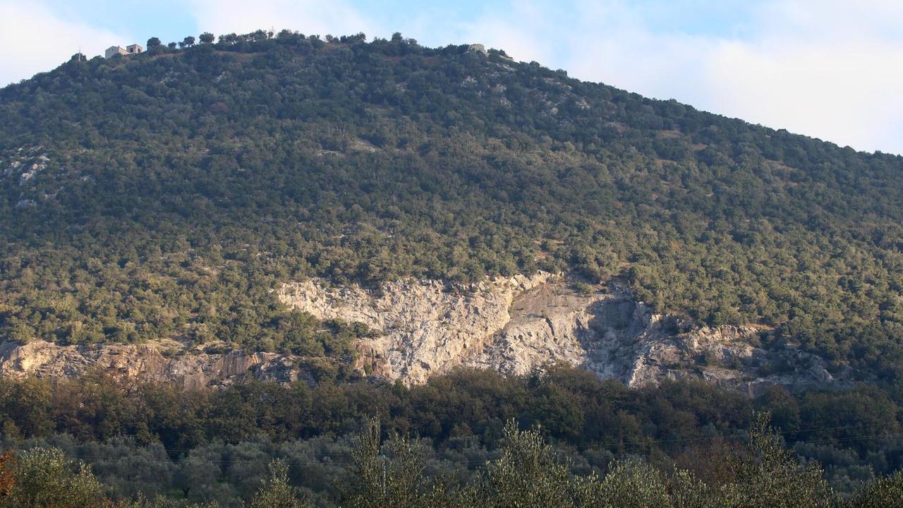 La cava grigia (foto Nucci)