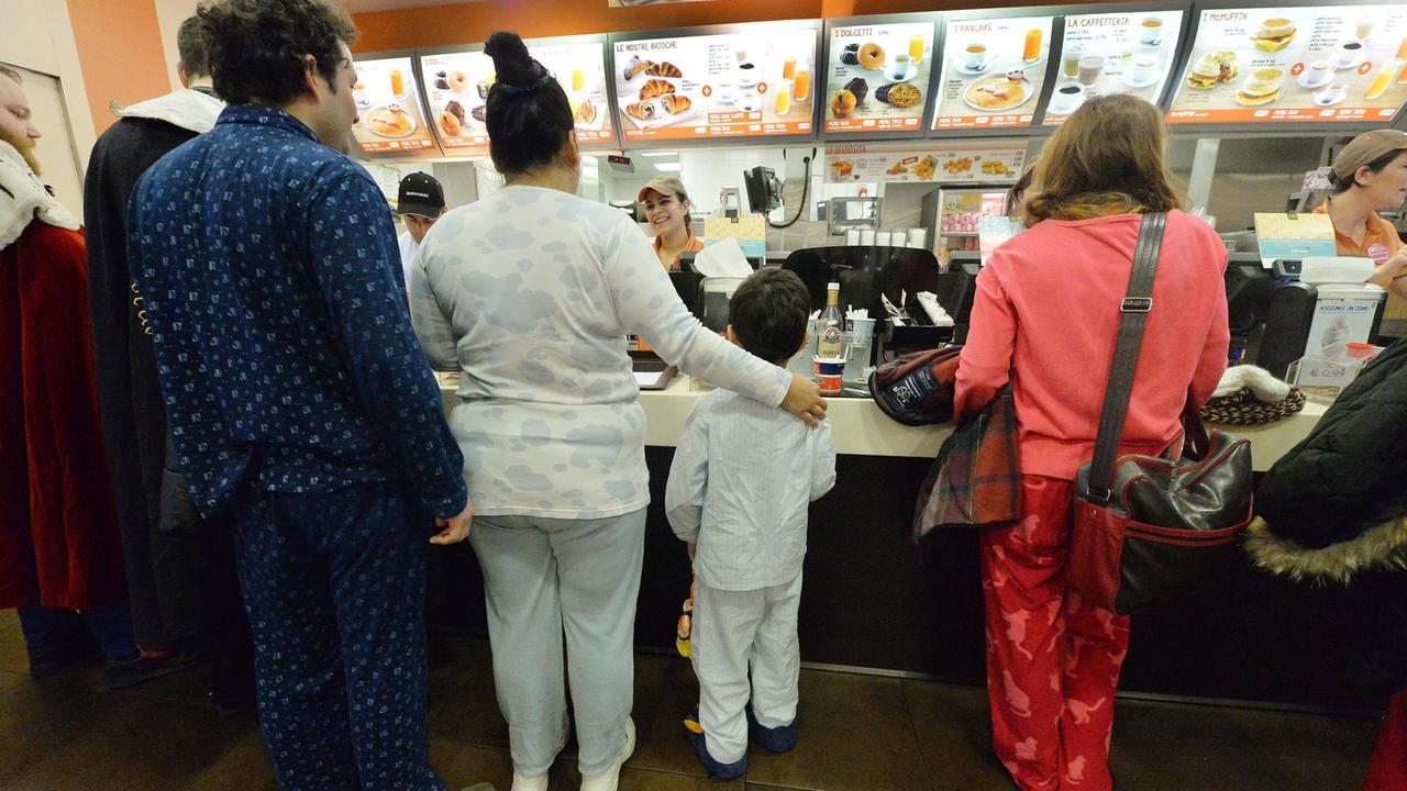 Pigiama e ciabatte? Da McDonald's la colazione è gratis