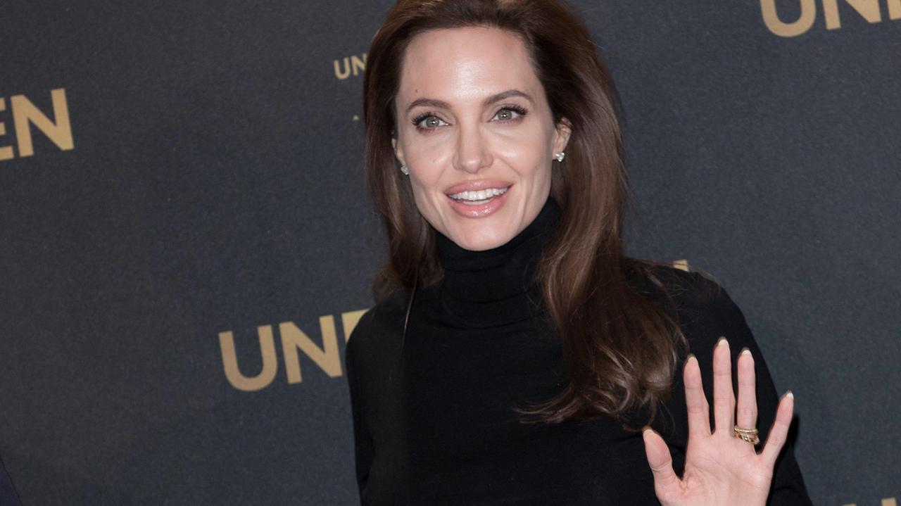 Angelina Jolie