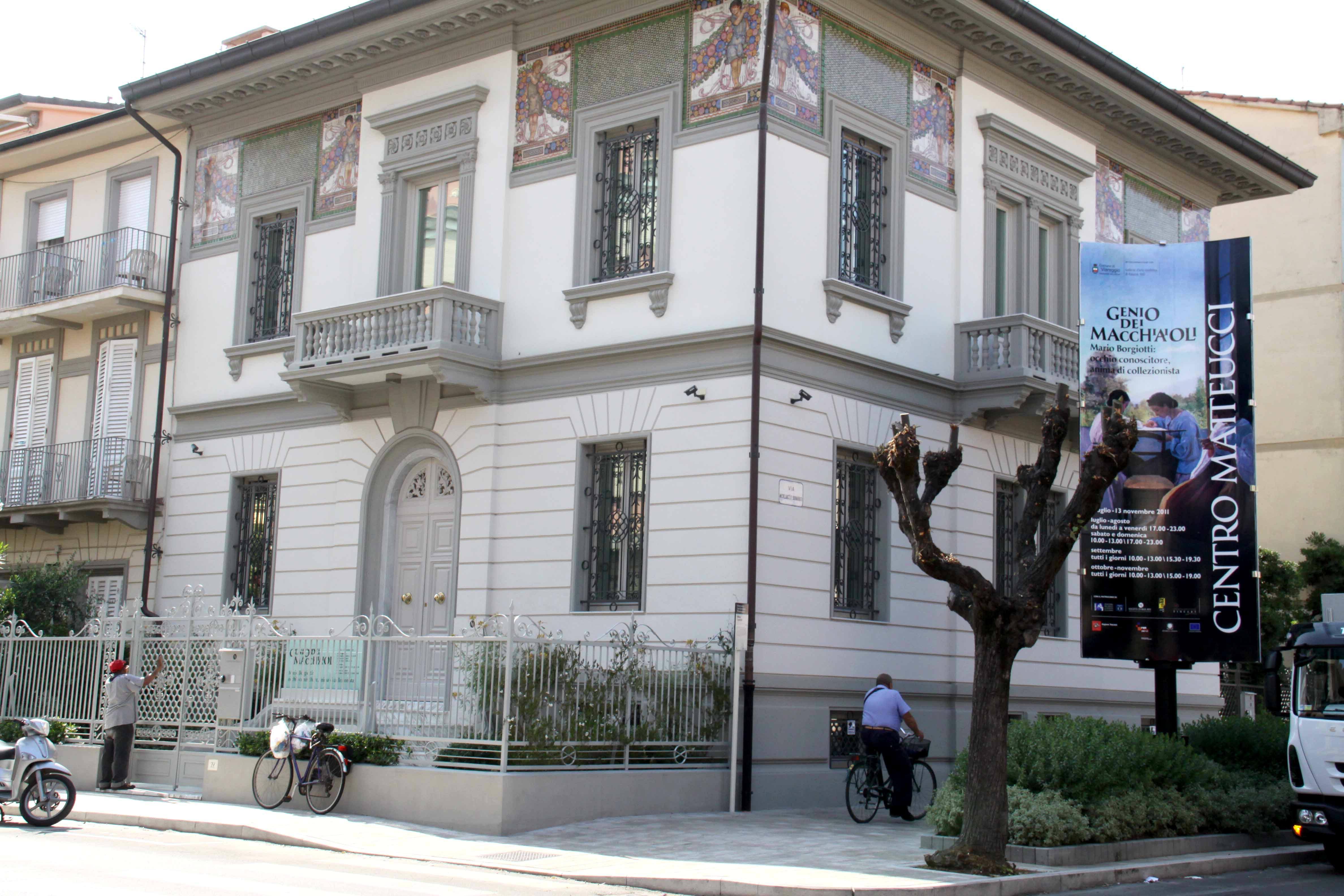 L'esterno del Centro Matteucci per l'Arte moderna di Viareggio