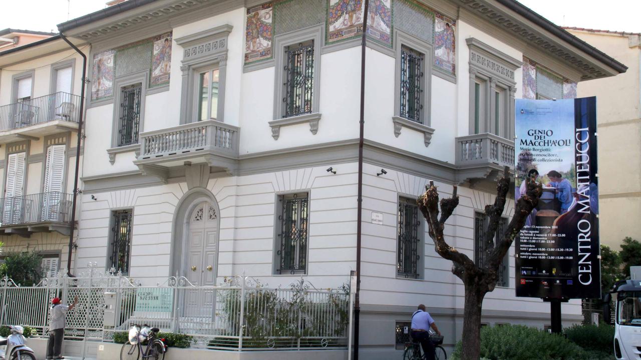 L'esterno del Centro Matteucci per l'Arte moderna di Viareggio