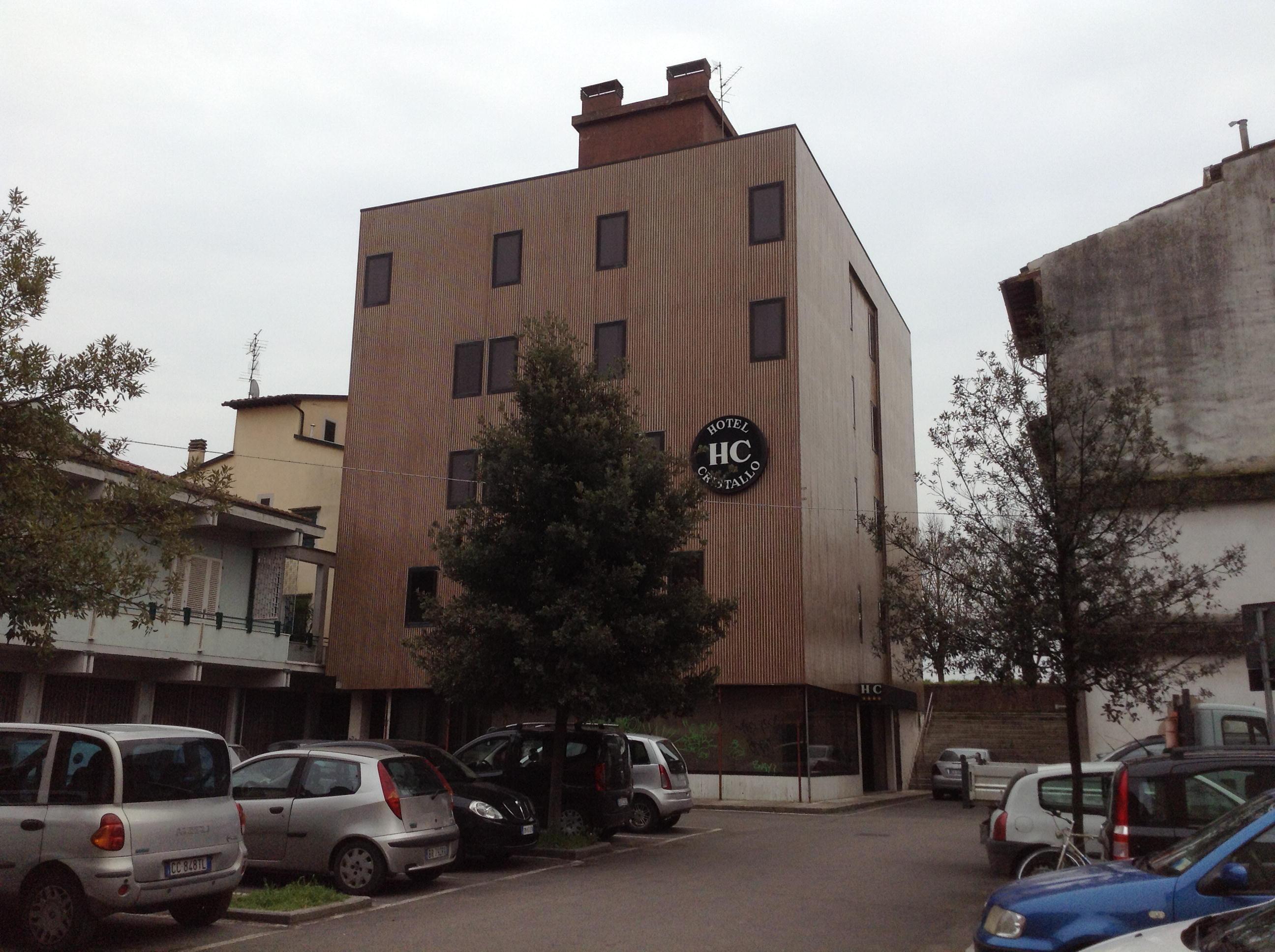 L'ex hotel Cristallo a Santa Croce