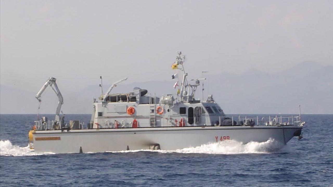 La nave militare Pedretti