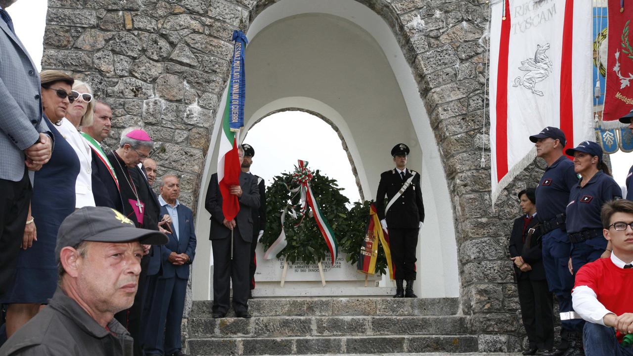 La cerimonia di commemorazione a Sant'Anna di Stazzema