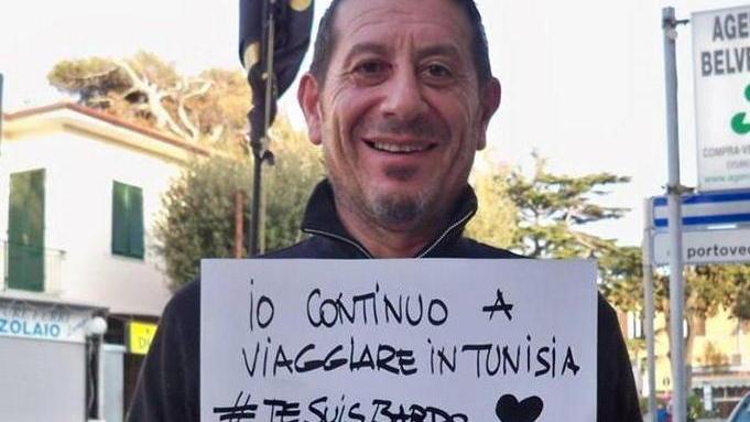 Fa il giro del mondo un post di Toncelli solidale con la Tunisia