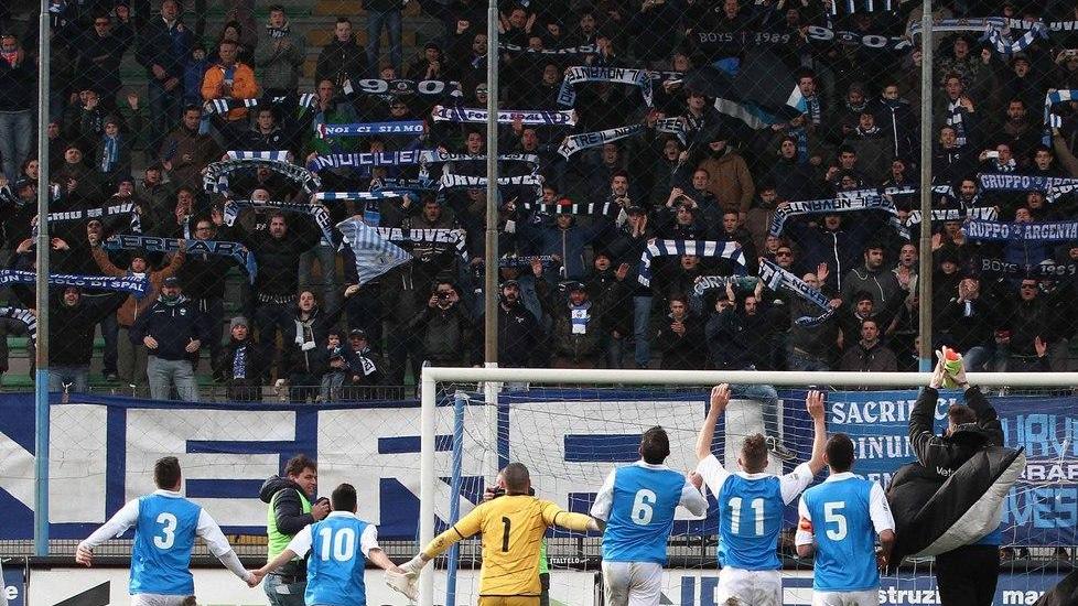 Pullman dei tifosi per domenica ad Ancona