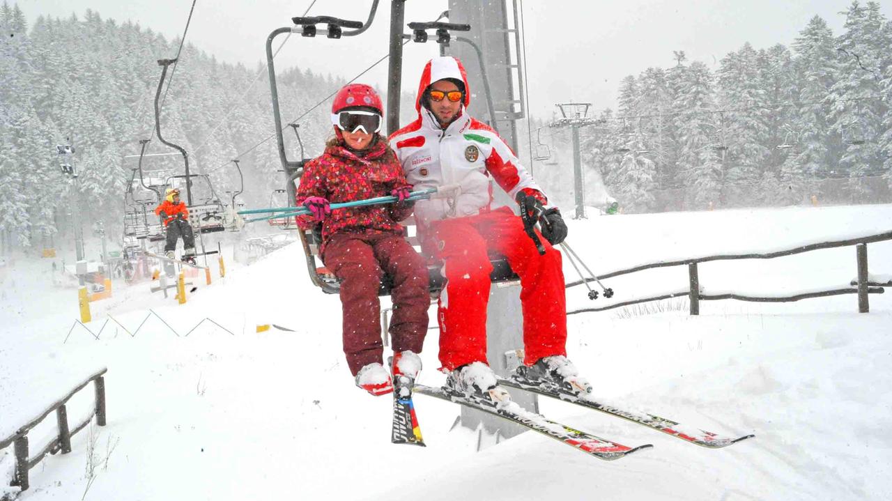 Un impianto di risalito sulla Montagna pistoiese (foto Gori)