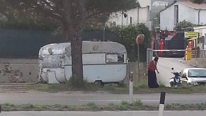 La roulotte malmessa (foto tratta dal profilo Facebook di Sabrina Anselmi)