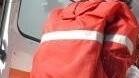 Minaccia con 3 coltelli i poliziotti