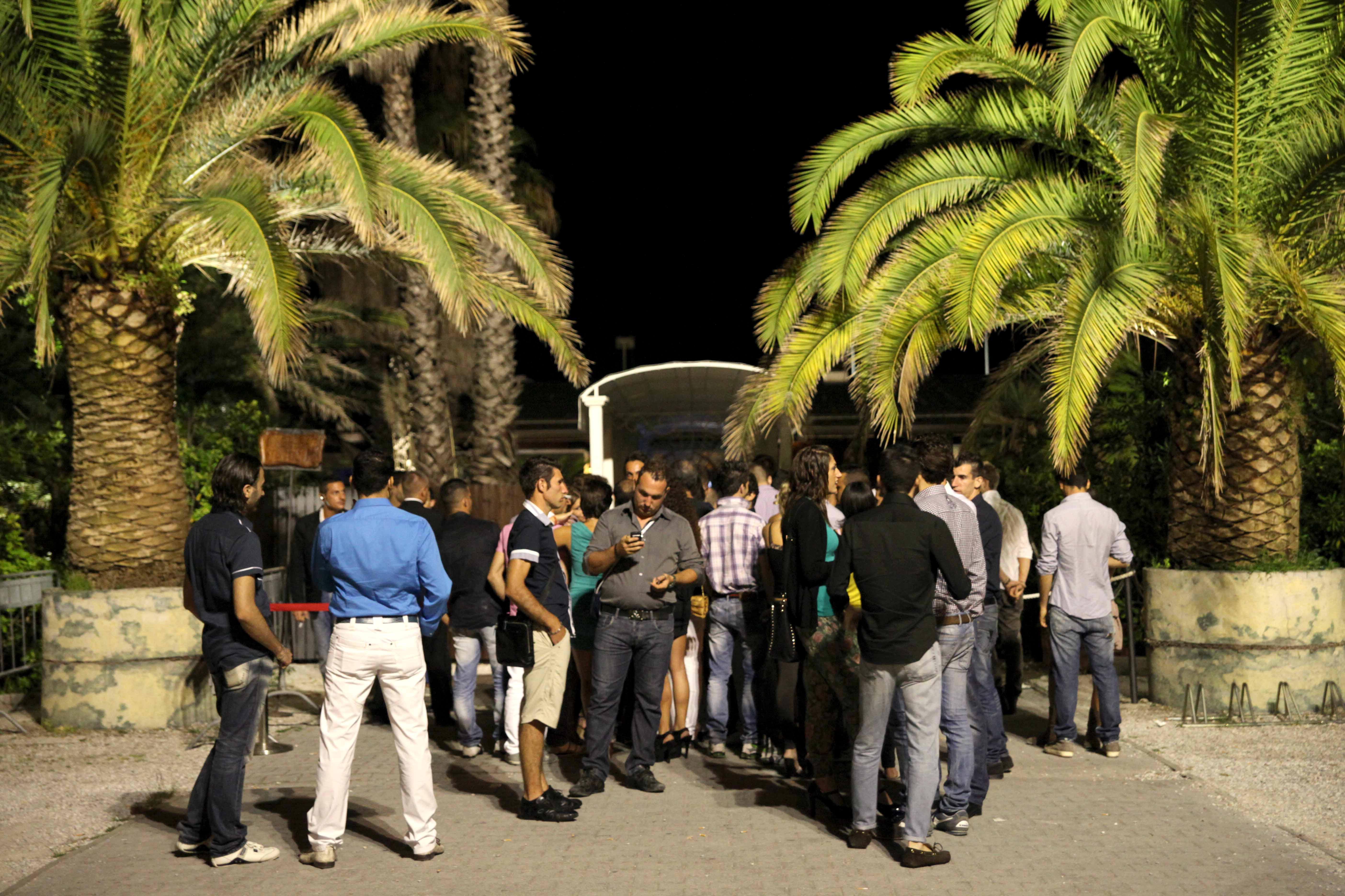 L'ingresso della discoteca Faruk a Marina di Pietrasanta