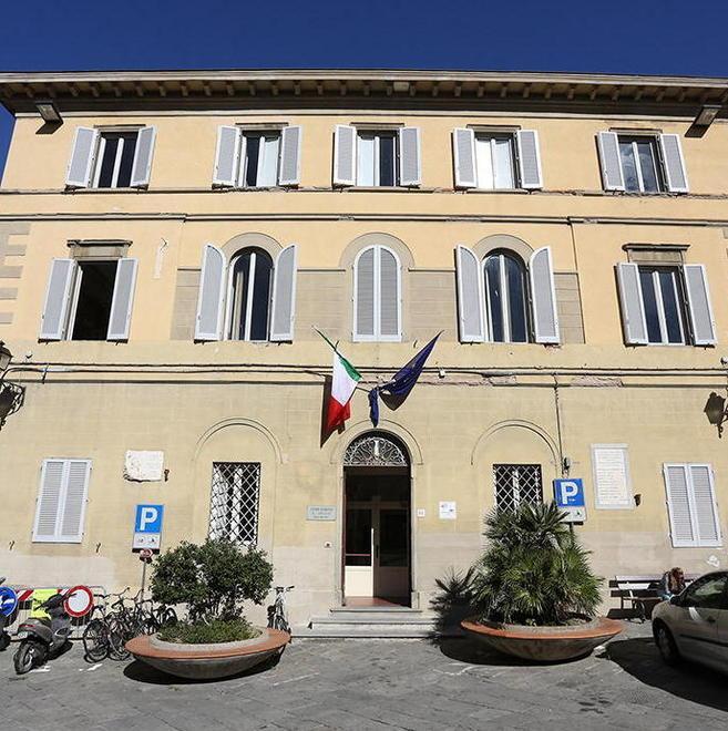 Dietrofront dei tecnici «Niente pericoli al Checchi» 