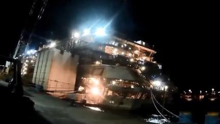 La Concordia in un fermo immagine del video al centro del caso