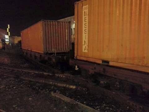 Treno merci esce dai binari, bloccata la Reggio-Sassuolo