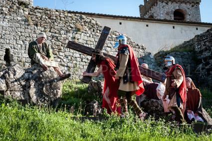 Una immagine del film La Passione di Totaro