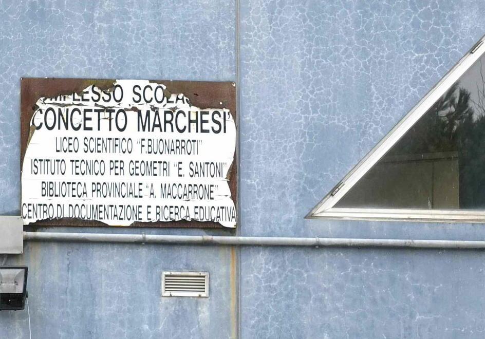 Progettato dall’architetto Pellegrin doveva durare trentacinque anni