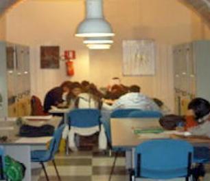 Un bando per la gestione della biblioteca Raveggi 