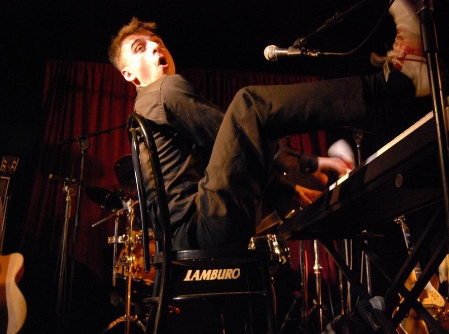 Con Sorgentone trio un mix esplosivo di rock e classici swing